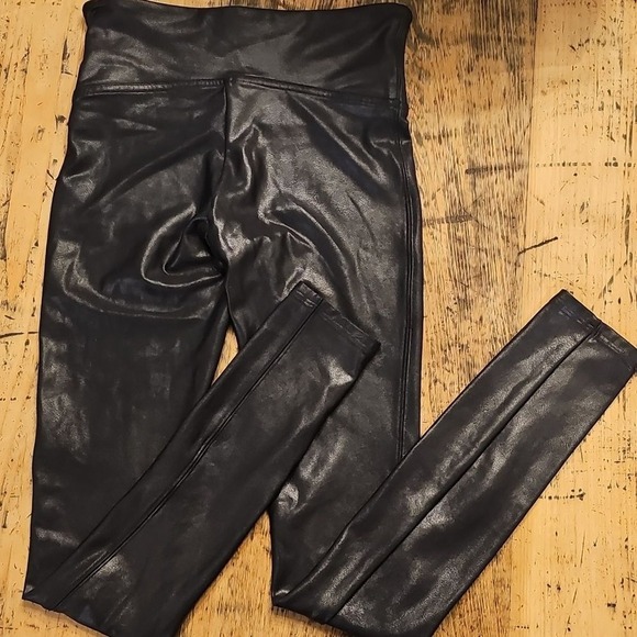 SPANX Small Black Faux Leather Leggings High Rise Shaping Moto Sleek - Picture 3 of 5